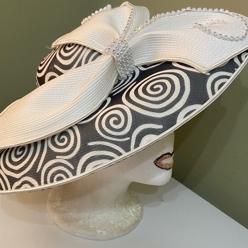 Beautiful Church / Dress Hat by Mr. Hi’s